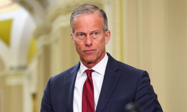 AI Regulations: Lawmaker Says Ban on State AI Rules Will Survive in ‘Some Version’ in Budget Bill