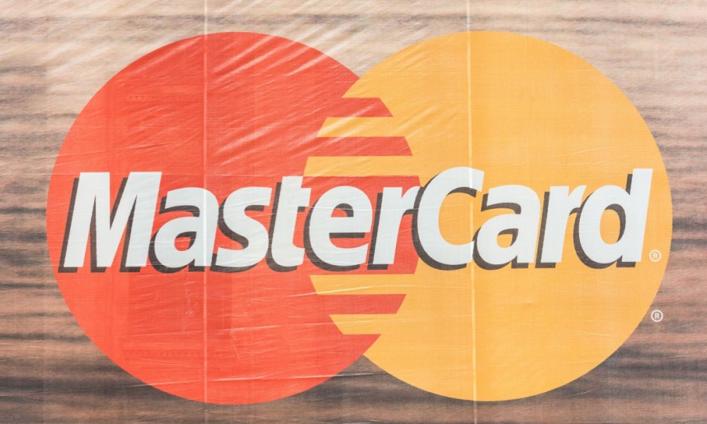 Mastercard, crypto, Fiserv, Chainlink