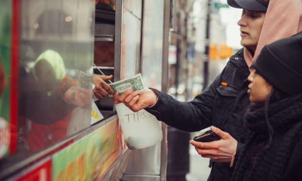 New York Bill Would Prohibit Retailers From Refusing Cash Payments