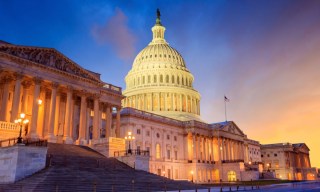 FDIC Stablecoin Plan Says Holders Don’t Get Deposit Insurance