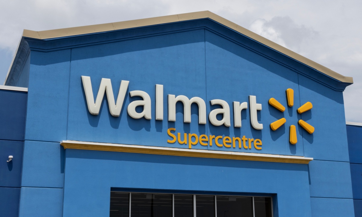 Walmart Targets Younger Consumers Amid Tariff Troubles