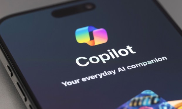 Microsoft Adds AI-Powered Copilot Mode to Edge Browser