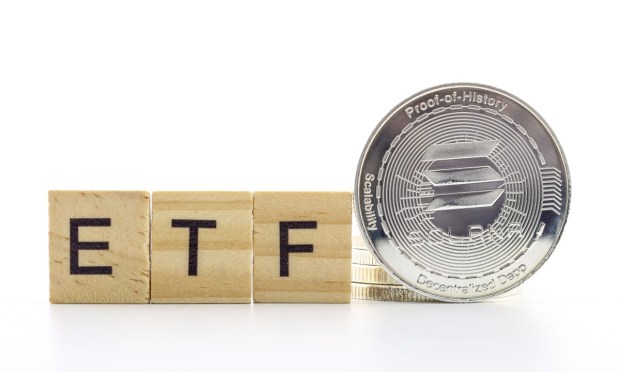 Report: Solana ETF Issuers Face Shortened Deadline From SEC