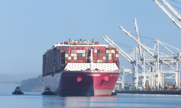 Economy Rebounds on Import Drop and Consumer Spending Strength