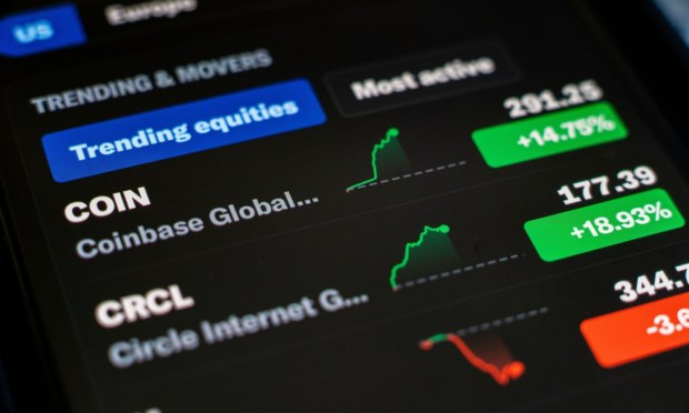 JPMorgan Strategists Expect Stablecoins to Grow Slower Than Commonly Anticipated