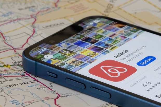 Airbnb’s Results Show Consumer Resilience as Platform Eyes Uncertainty