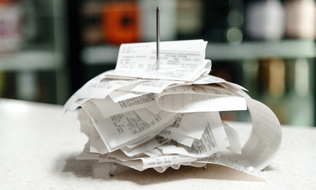 Fear of Going ‘Off Script’ Keeps CFOs From Agentic AI