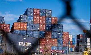 As New Tariffs Kick in, PYMNTS Tracks Deepening Economic Uncertainty