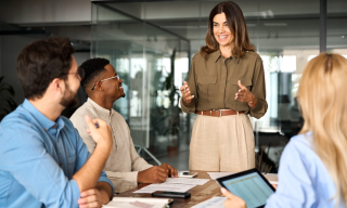 3 Ways AI Is Taking the Headache out of B2B Onboarding