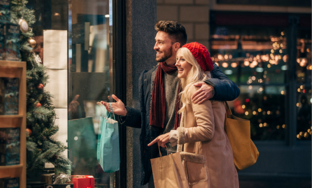 Mastercard Expects Holiday Spending Growth to Slow to 3.6%