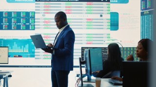 AI Faced the CFA Exam, But Can It Think Like an Analyst?