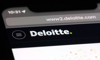 Anthropic and Deloitte Partner to Build AI Solutions for Regulated Industries