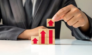 Fundamentals Beat Frenzy for FinTech IPOs in 2025