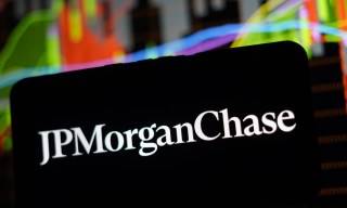 Jamie Dimon Says JPMorgan Chase Is ‘Looking At’ European and Latin American Banks