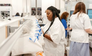 Weight-Loss Drug Zepbound Gets Walmart D2C Pricing, In-Store Pickup