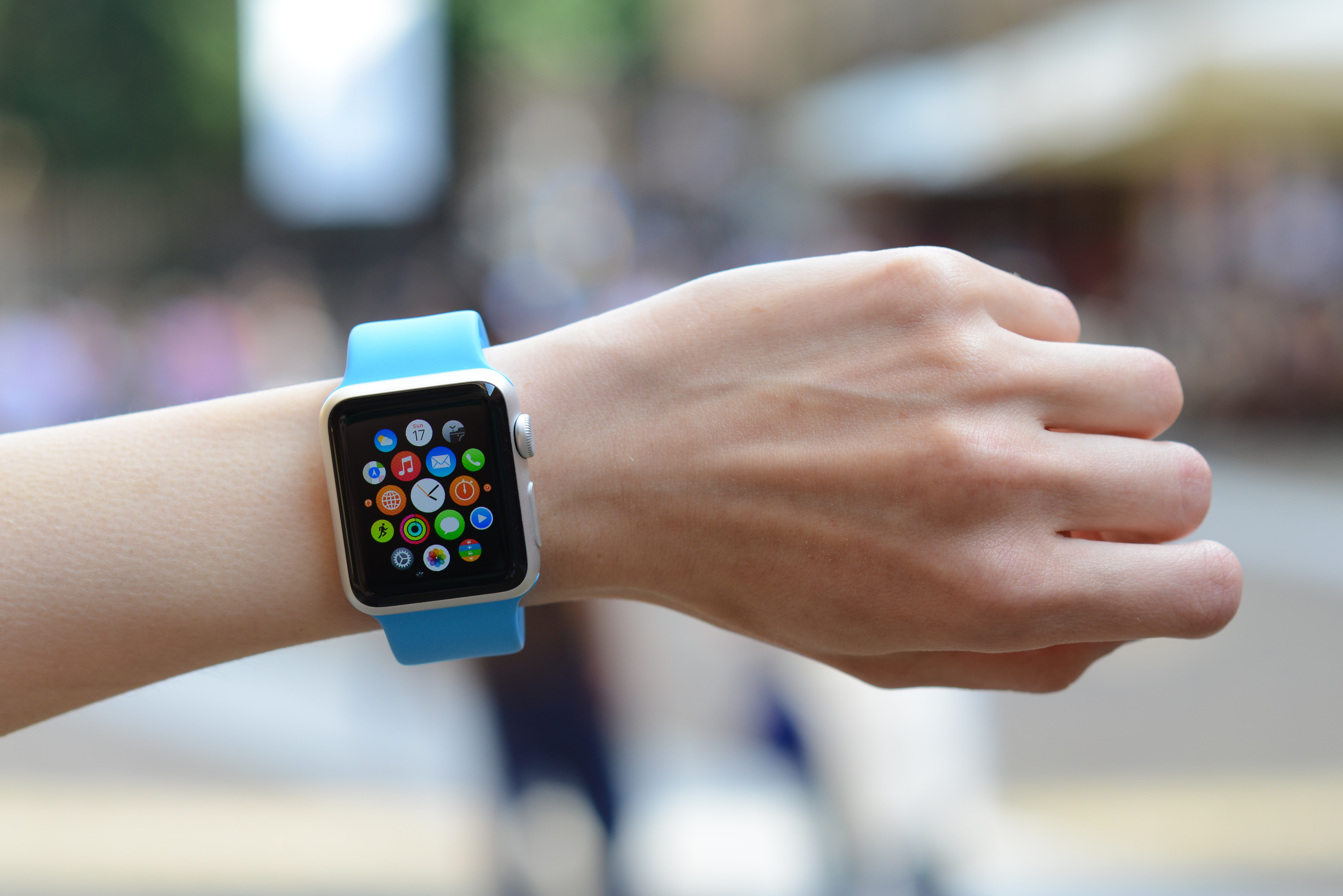 Apple Reorganizes Health and Fitness Divisions Ahead of Former COO’s Retirement