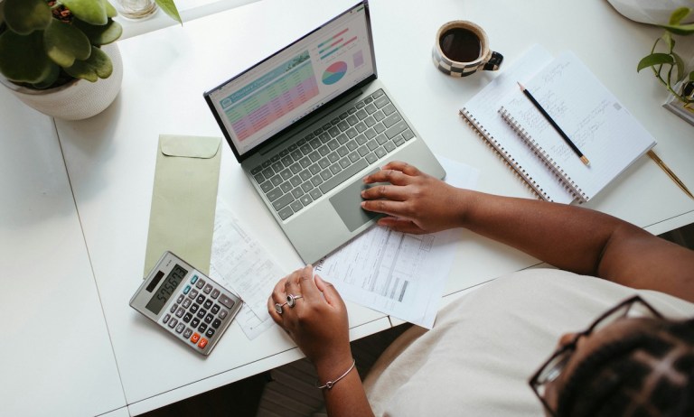 Budgeting Insights From the Paycheck-to-Paycheck Report