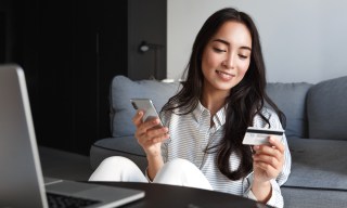 Credit Wins eCommerce Clicks as 38% Pay Online With Cards