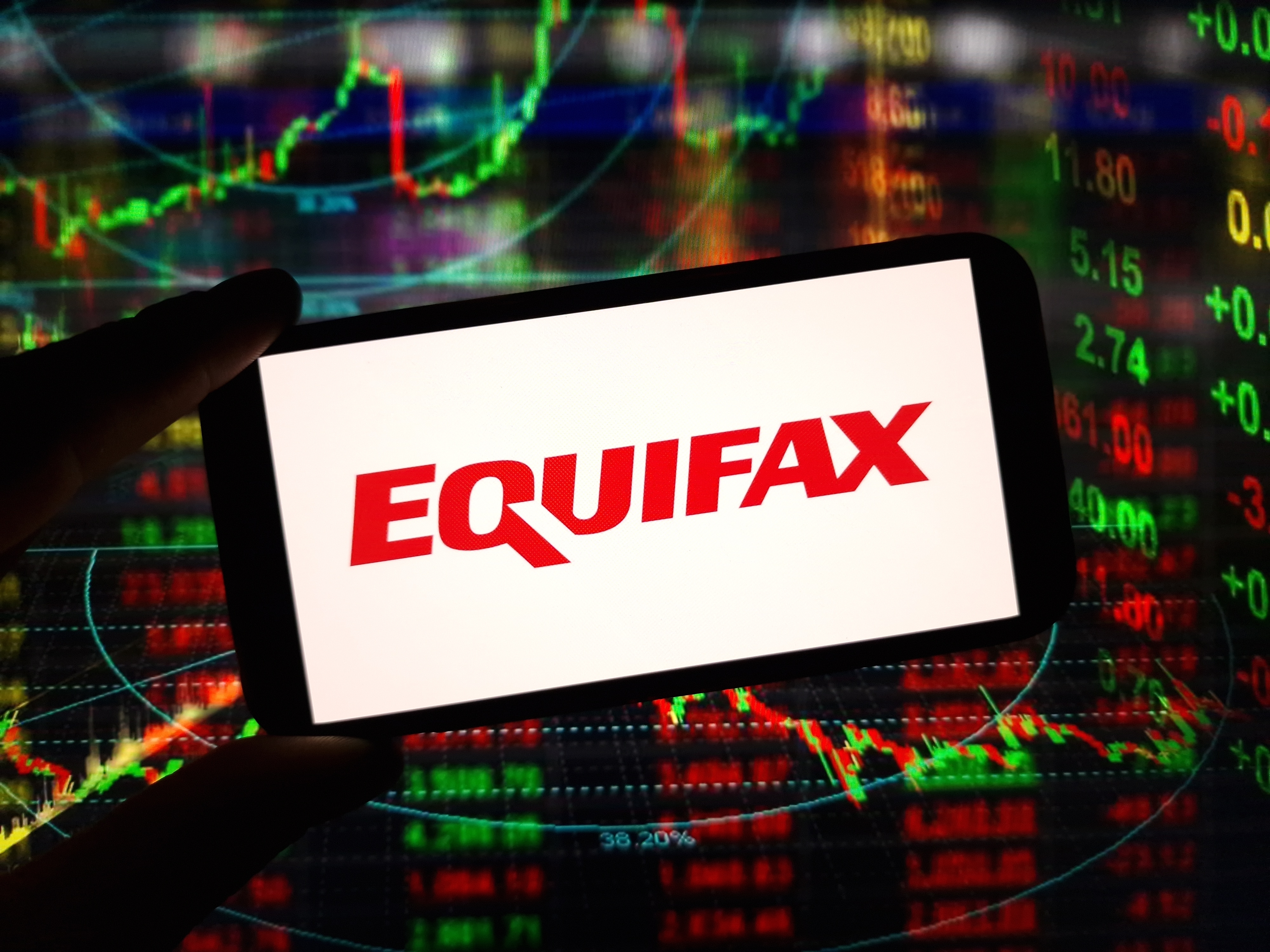 Equifax Launches AI to Help Lenders Make Data-Driven Decisions