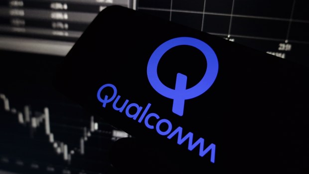 Qualcomm Enters AI Chip Market as Rival to Nvidia and AMD