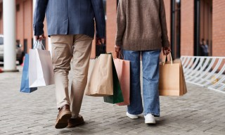 Tariffs Force Brands to Hedge on Black Friday Deals