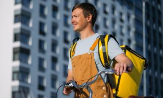 Gen Z Redefines Work as Flexible Pay Gains Ground