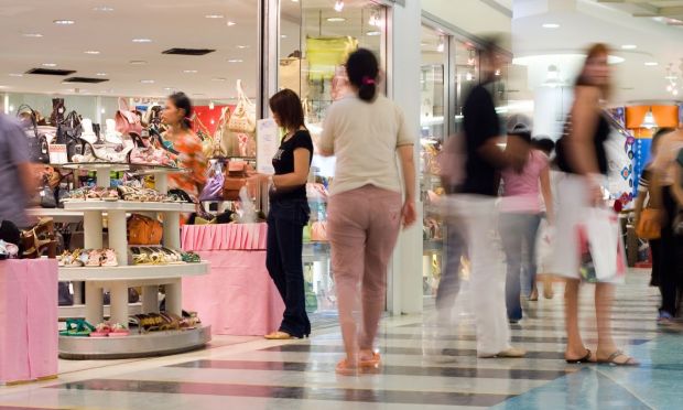 Retailers Lean on Digital as Cost Pressures Rewrite Q3