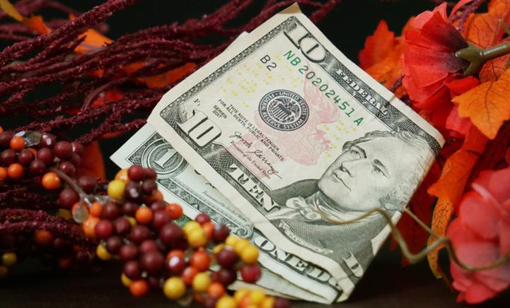 The Weekender: Turkey, Tech and the Price Tag of Gratitude