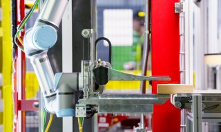 Bezos Targets $38 Billion Valuation for Physical AI Lab