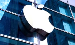 Apple’s New CEO Hypes Product Launch in First Employee Address