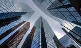 Global Banks Push Ahead on Crypto Infrastructure Despite Policy Gridlocks