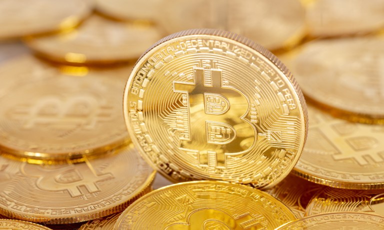 cryptocurrency-bitcoin-blockchain