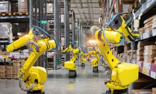 Retailers Turn to AI and Robotics to Keep Holiday Fulfillment on Track