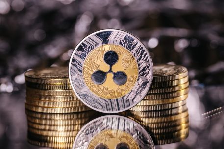 Ripple, Singapura'nın BLOOM Projesi ile Sınır Ötesi Stablecoin İşlemlerini Test Ediyor