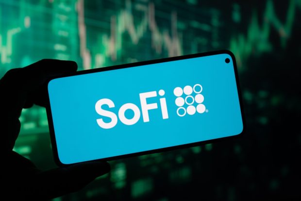 SoFi Aims to Raise $1.5 Billion to Fund Additional Business Opportunities