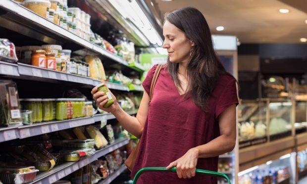 Tariffs and Labor Market Drive Down Consumer Confidence, Conference Board Says