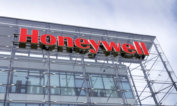 Honeywell Sees Physical AI Gain Foothold in Business World