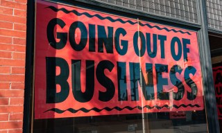 Why SMBs Can’t Afford Cash Flow Blind Spots as Bankruptcies Hit 15-Year High