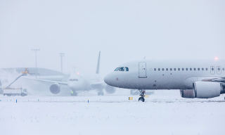 As Storm Grounds Flights, Airlines Turn to AI to Handle Disruptions Better