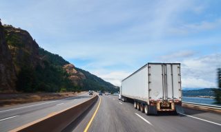 B2B Logistics Resets for 2026 as Old Pricing Models Break Down