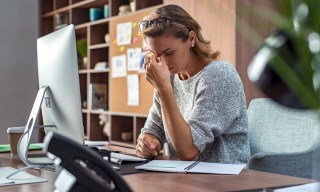 Survey: 40% of Hourly Workers See No Benefit From Economic Growth