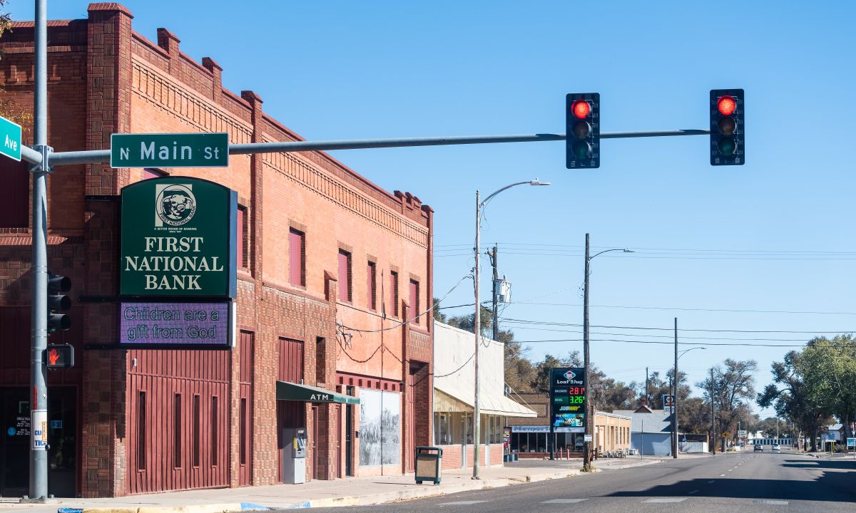 Community Banks Face Core Processor Frictions