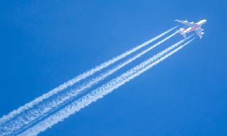 Google and American Airlines Use AI to Reduce Contrails 62%
