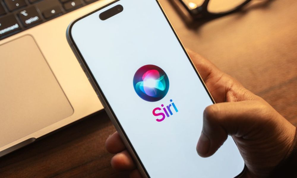 Apple Siri AI