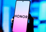 Chinese Tech Firm Honor Debuts Humanoid Robot and Robot Phone