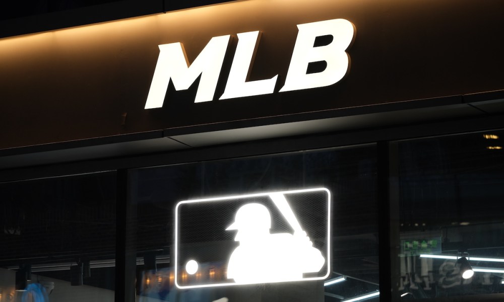MLB