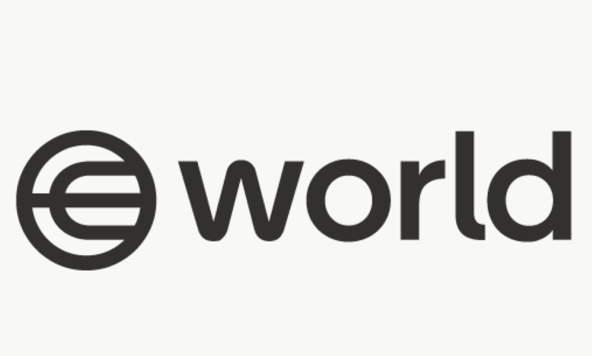 World and Coinbase Turn AI Agents Into Trusted Shoppers
