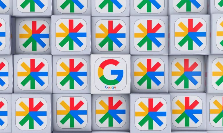 Google Discover AI fake news