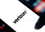 Verizon’s Dan Schulman Tells CEOs to Be Open About AI Job Cuts