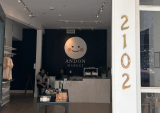 Inside a Retail Store Run Entirely by AI